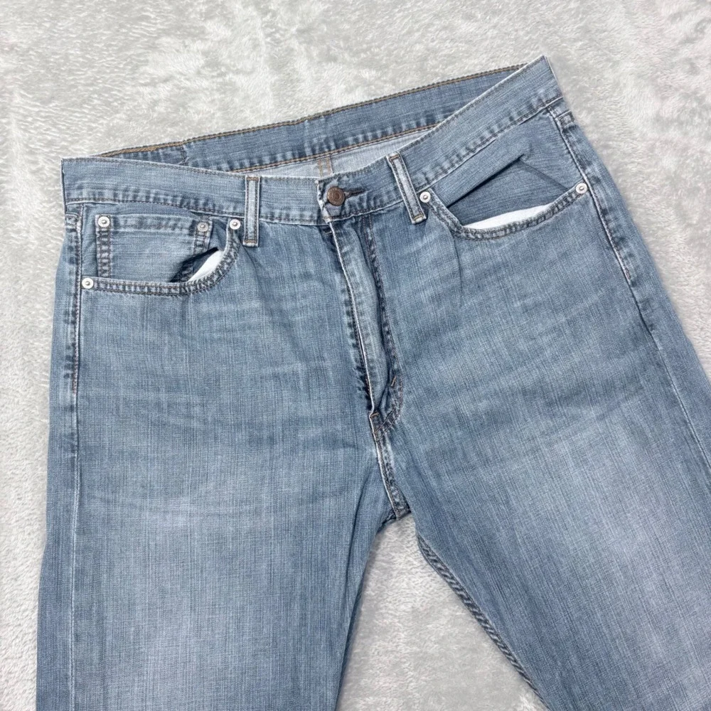 Levi's 505 Regular Fit Jeans Mens 36x32 Light Wash Blue Straight Leg Denim
